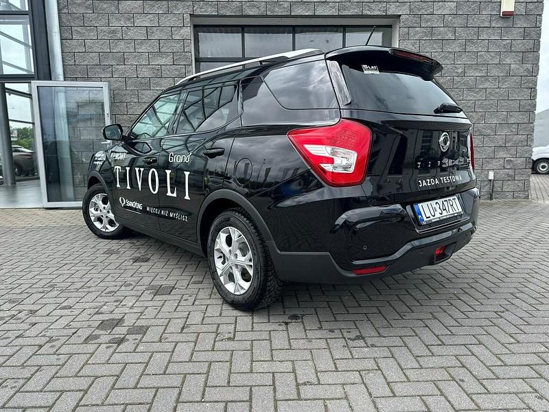 Używany Ssangyong (KGM) Tivoli 163 KM (119 kW) 2023 Czarny (metalik) SUV