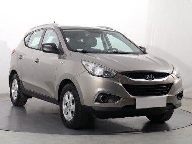 Złoty Używany 2010 Hyundai ix35 SUV | 26 999 zł (Dobra cena) - Obraz 1/4