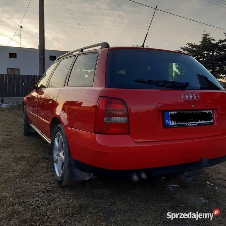 Czerwony Używany 1999 Audi A4 Kombi | 5000 zł (Dobra cena) - Obraz 1/4