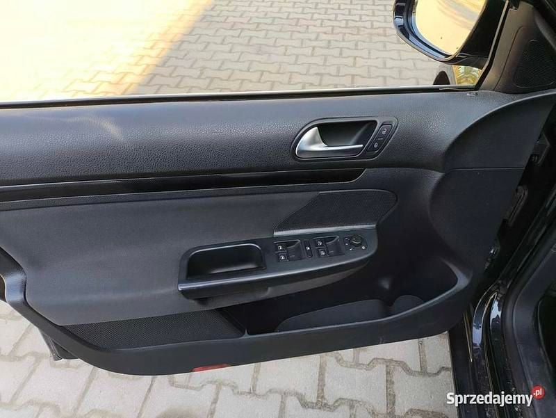 Używany VW Golf VI 122 KM (89 kW) 2010 Czarny Hatchback