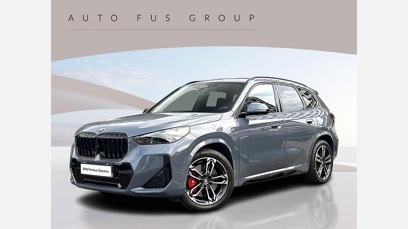Szary storm bay bmw individual metalizowany Używany 2024 BMW X1 Comfort Edition SUV | 229 900 zł - Obraz 1/3
