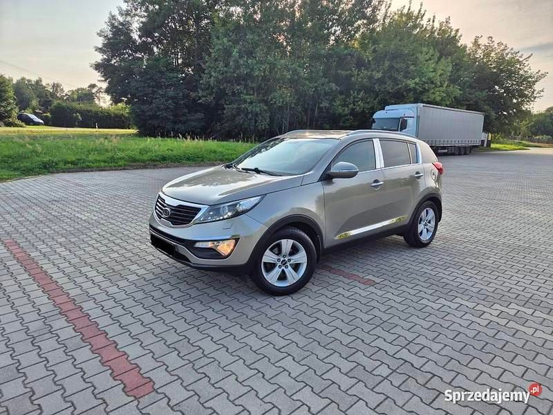Szary Używany 2011 Kia Sportage 2 SUV | 34 500 zł (Uczciwa cena) - Obraz 1/4