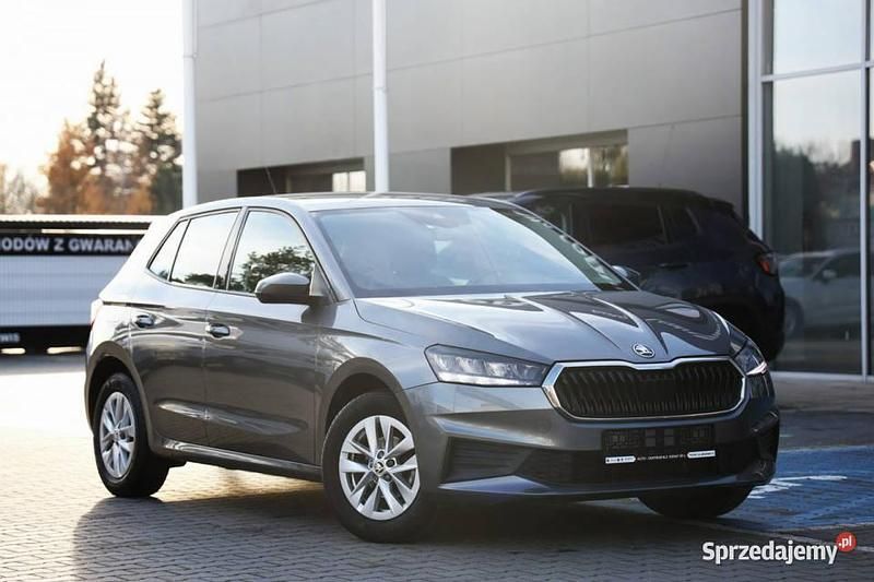 Grafitowy Używany 2022 Skoda Fabia Ambition Hatchback | 59 900 zł (Drogi) - Obraz 1/4