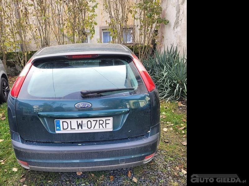 Używany Ford Focus 2007 Butelkowa zieleń Hatchback
