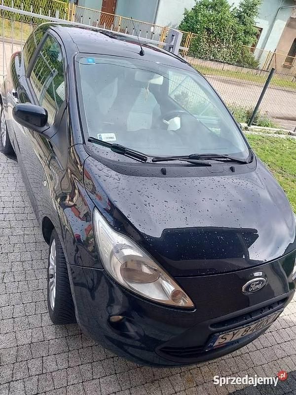 Czarny Używany 2010 Ford Ka Hatchback | 8700 zł - Obraz 1/4