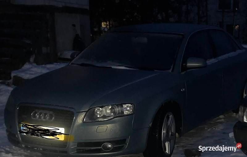 Używany Audi A4 S-Line 2007 Srebrny Sedan/Limuzyna