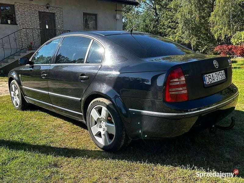 Używany 2006 Skoda Superb | 8000 zł - Obraz 1/4
