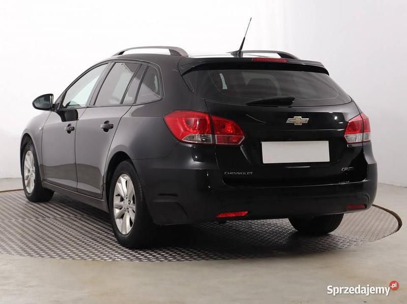 Używany Chevrolet Cruze 140 KM (102 kW) 2013 Czarny Kombi