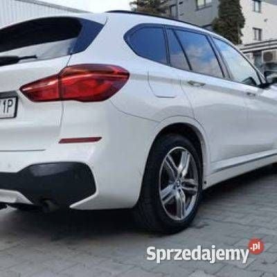 Biały Używany 2016 BMW X1 SUV | 77 000 zł (Uczciwa cena) - Obraz 1/4