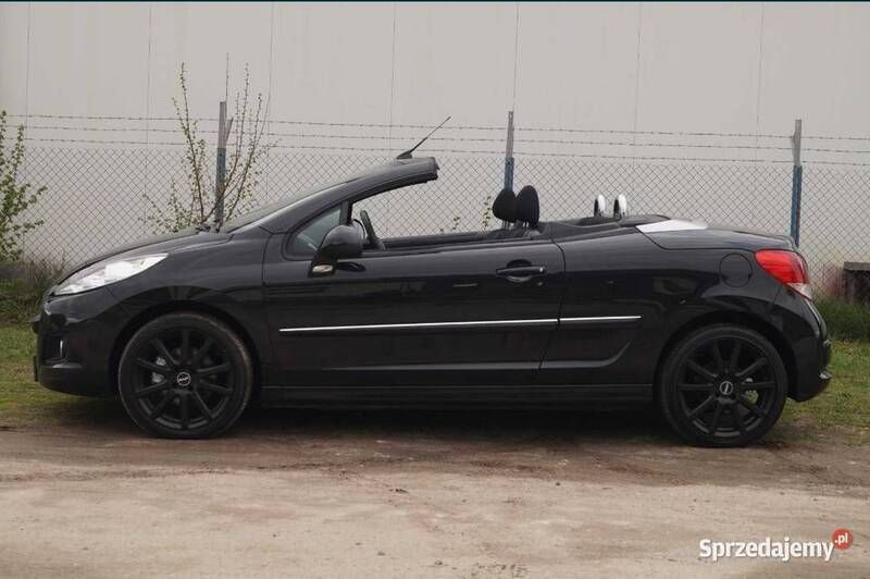 Czarny Używany 2013 Peugeot 207 CC Kabriolet | 16 900 zł (Uczciwa cena) - Obraz 1/4