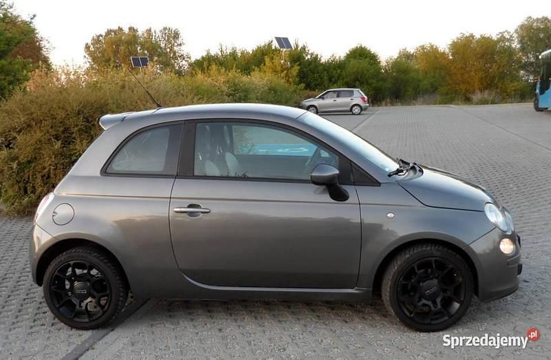 Używany Fiat 500 86 KM (63 kW) 2012 Szary Hatchback