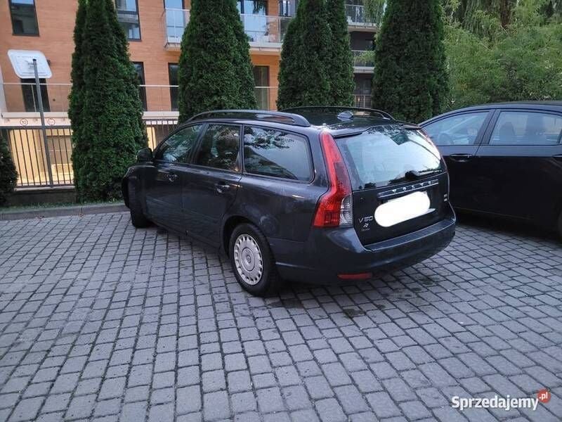Używany Volvo V50 2009 Szary Kombi