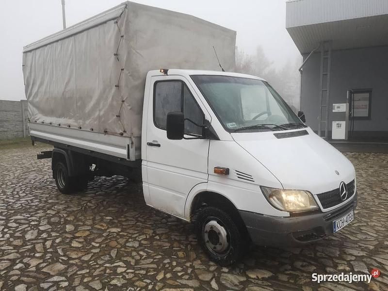 Biały Używany 2002 Mercedes Sprinter Van | 12 900 zł (Super Cena) - Obraz 1/4