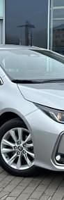 Nowe Toyota Corolla Comfort 140 KM (102 kW) 2025 Srebrny Sedan/Limuzyna