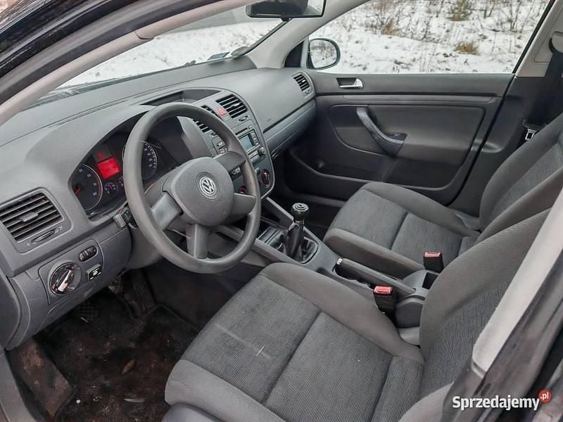 Używany VW Golf V 2004 Czarny Hatchback