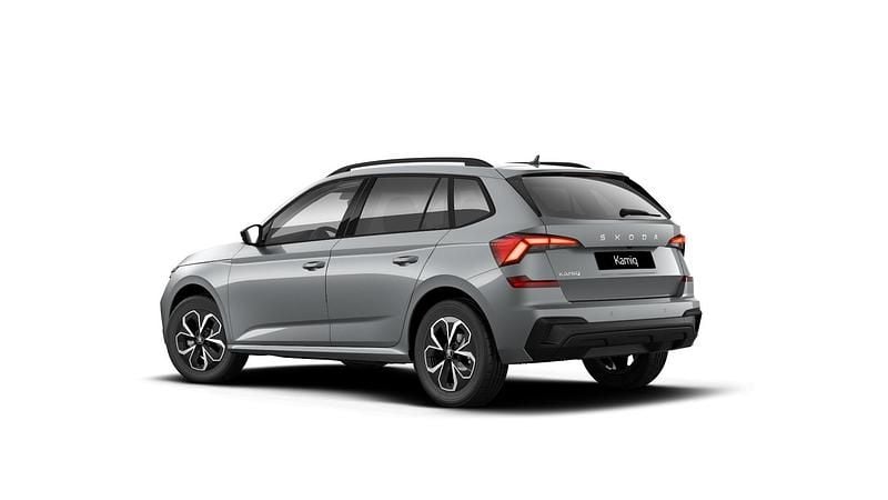 Nowe Skoda Kamiq Drive 110 KM (80 kW) 2026 Srebrny smokey diamond metalizowany SUV
