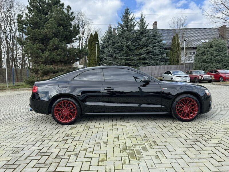 Używany Audi S5 333 KM (244 kW) 2014 Czarny (metalik) Coupe