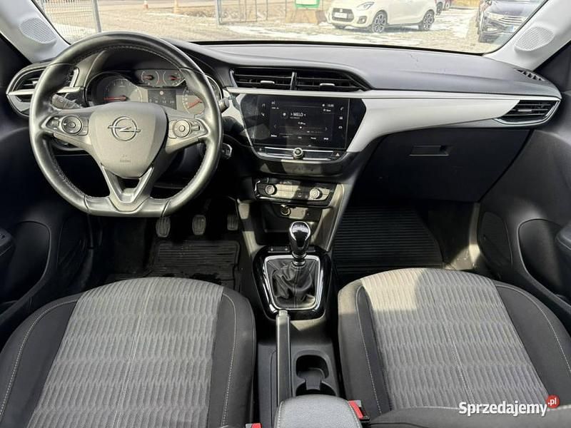 Używany Opel Corsa 101 KM (74 kW) 2020 Biały Hatchback