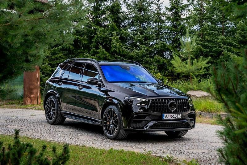 Czarny (metalik) Używany 2023 Mercedes GLE63 AMG AMG SUV | 499 777 zł - Obraz 1/4