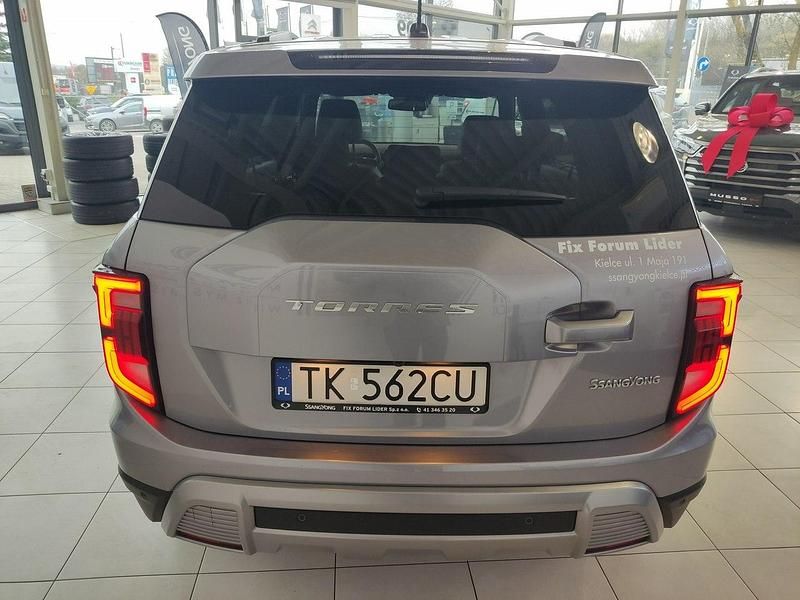 Używany Ssangyong (KGM) Torres 163 KM (119 kW) 2023 Srebrny (metalik) SUV