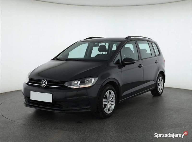Używany VW Touran 2021 Szary Minivan