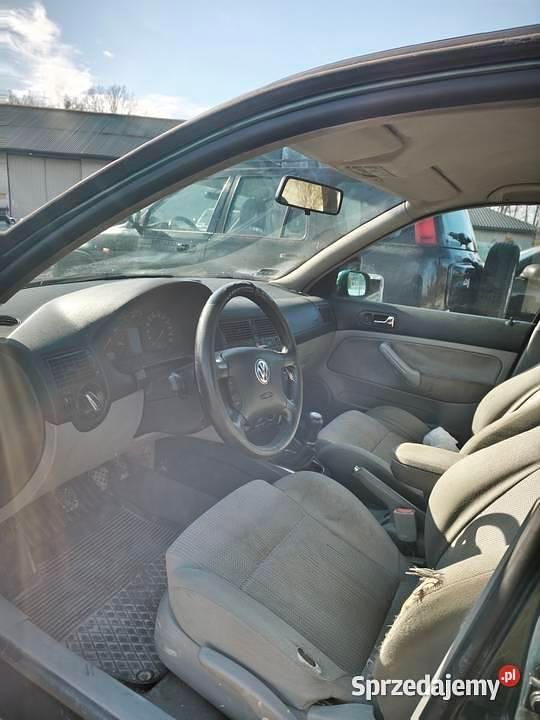 Używany VW Golf IV 2001 Zielony Hatchback