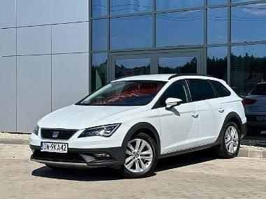 Biały Używany 2017 Seat Leon Kombi | 59 999 zł (Uczciwa cena) - Obraz 1/4