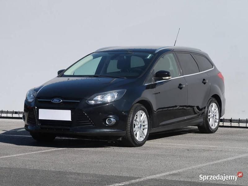 Używany Ford Focus 2013 Czarny Kombi