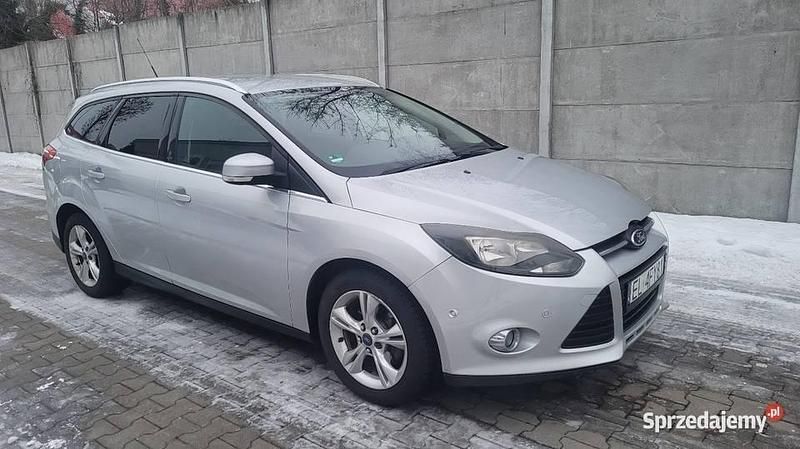 Używany Ford Focus 2012 Srebrny Kombi