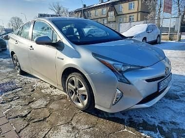 Srebrny Używany 2017 Toyota Prius Hatchback | 63 500 zł - Obraz 1/4
