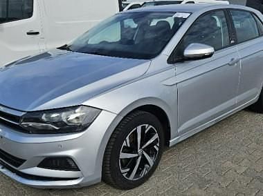 Srebrny Używany 2019 VW Polo Sedan/Limuzyna | 28 600 zł (Super Cena) - Obraz 1/4