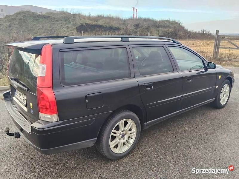 Używany Volvo V70 2006 Czarny Kombi