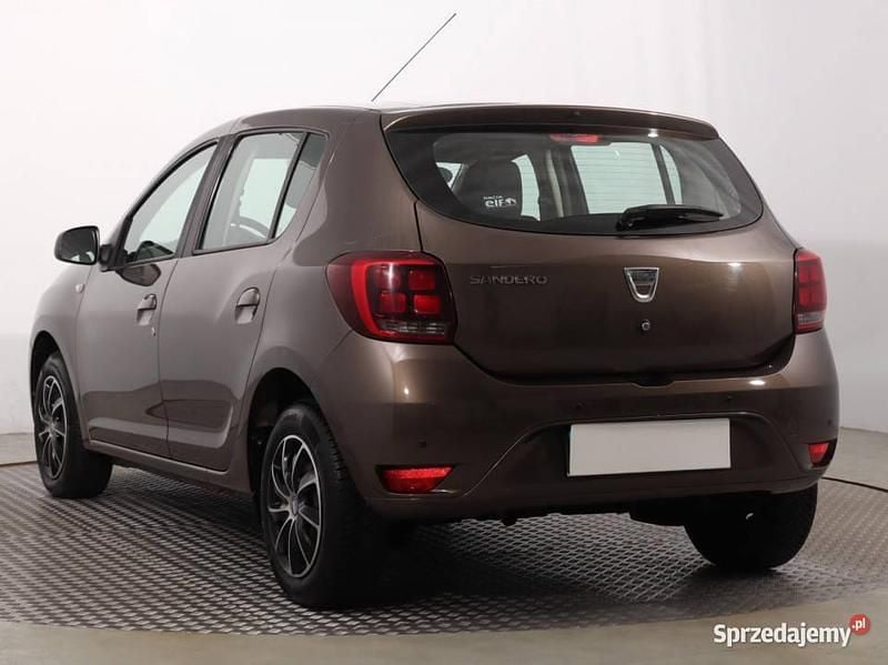 Używany Dacia Sandero 2017 Brązowy Hatchback