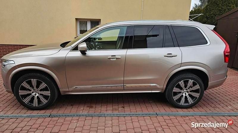 Beżowy Używany 2024 Volvo XC90 SUV | 219 500 zł (Drogi) - Obraz 1/4