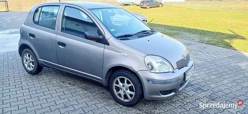 Używany 2003 Toyota Yaris Hatchback | 3999 zł (Uczciwa cena) - Obraz 1/4