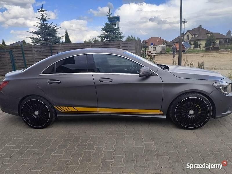 Używany Mercedes CLA200 156 KM (114 kW) 2014 Grafitowy Coupe