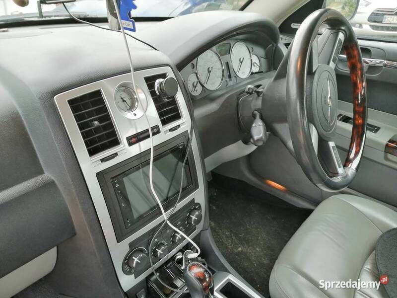 Używany 2008 Chrysler 300C | 13 800 zł - Obraz 1/3