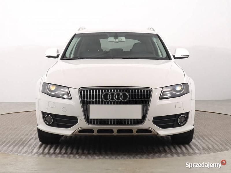 Biały Używany 2010 Audi A4 Allroad Kombi | 38 999 zł - Obraz 1/4