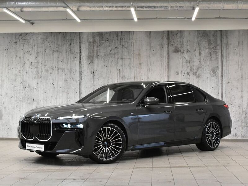Szary dravit bmw individual metalizowany Używany 2024 BMW 740 Comfort Edition Sedan/Limuzyna | 494 800 zł (Super Cena) - Obraz 1/3