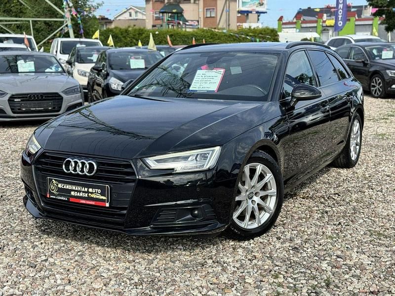 Czarny (metalik) Używany 2017 Audi A4 Kombi | 69 900 zł (Uczciwa cena) - Obraz 1/4