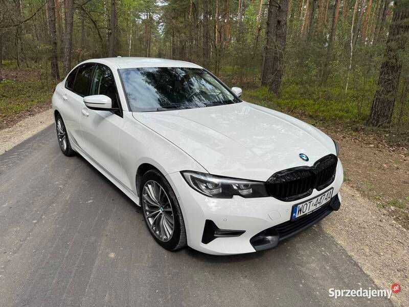 Biały Używany 2020 BMW 320 Comfort Edition Sedan/Limuzyna | 121 900 zł (Dobra cena) - Obraz 1/4