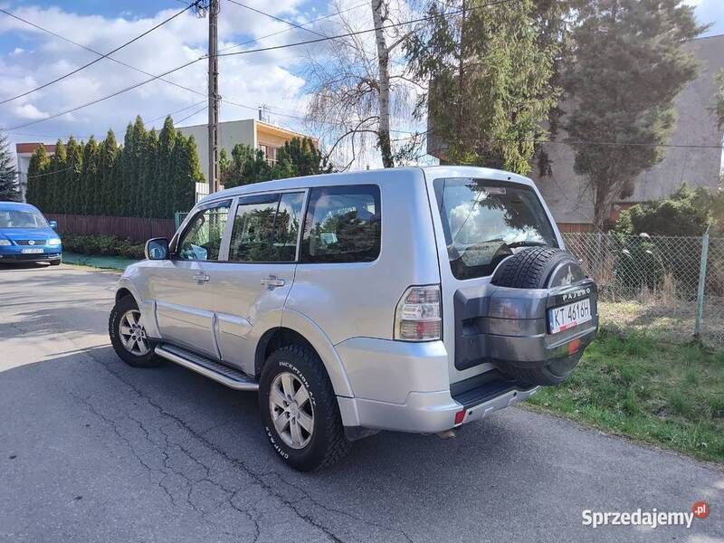 Używany Mitsubishi Pajero 170 KM (125 kW) 2008 Srebrny SUV