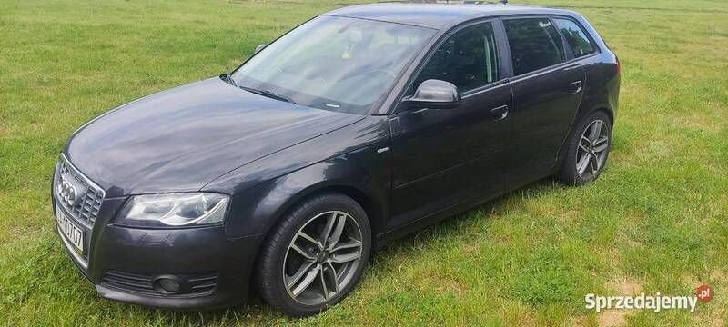 Używany Audi A3 S-Line 140 KM (102 kW) 2010 Czarny Sedan/Limuzyna