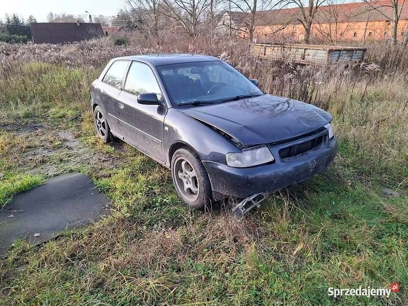 Używany Audi A3 2000 Czarny Hatchback