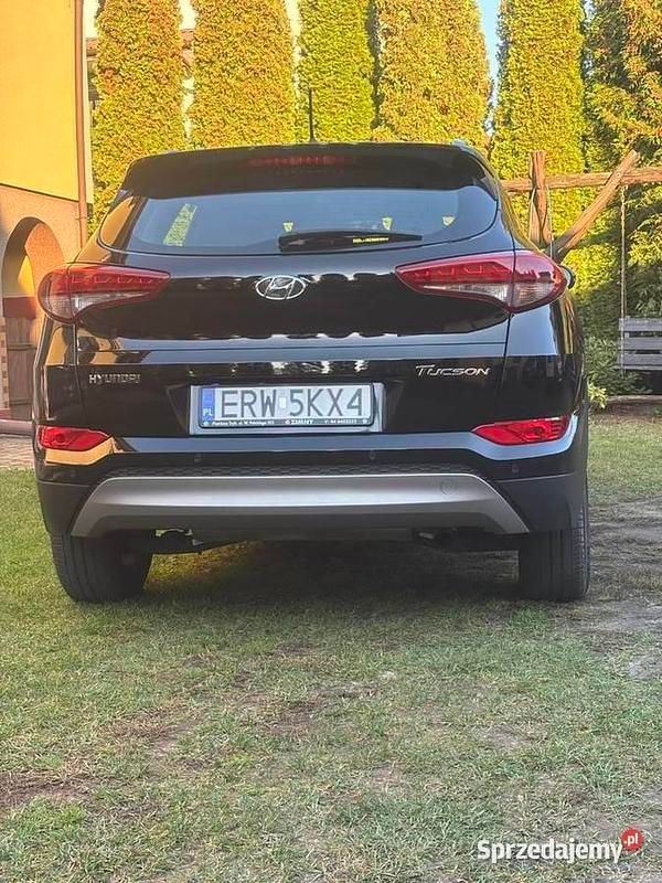Używany Hyundai Tucson 2016 Czarny SUV