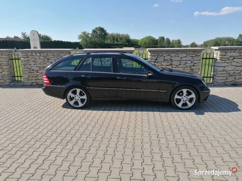 Używany 2005 Mercedes C220 | 11 999 zł - Obraz 1/4