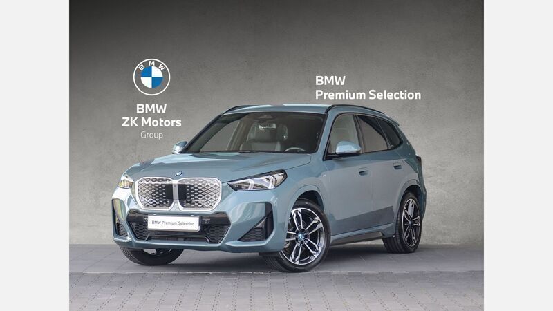 Zielony cape york metalizowany Używany 2024 BMW iX1 Comfort Edition SUV | 209 900 zł - Obraz 1/3