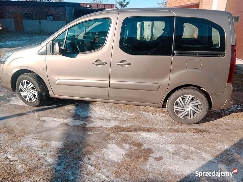 Używany Citroën Berlingo 2015 Beżowy Minivan