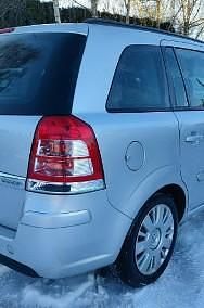 Używany Opel Zafira 116 KM (85 kW) 2013 Srebrny Minivan