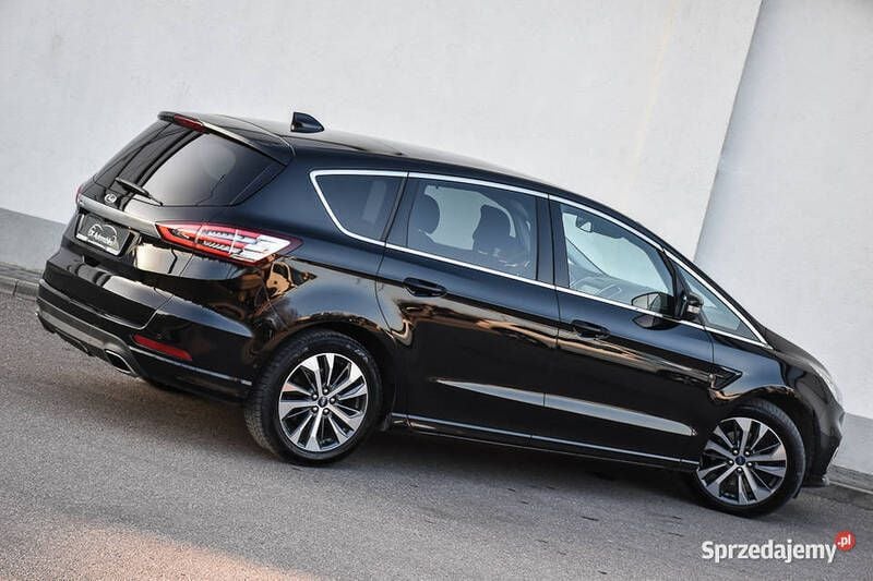 Używany Ford S-MAX Titanium 2020 Czarny Minivan